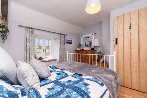 Bedroom- click for photo gallery